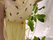 Cute Babes Enjoy a Sexy Bath Together 10/16