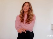 Sexy Babe Wakes to a Hot Start