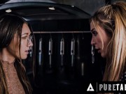 Cheated Lesbian Fuck Her Girlfriends Roommate 16/16