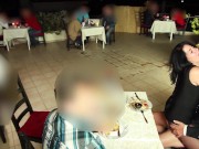 Public extrem! Geiler 3-er im Restaurant! Alexandra wett 14/16