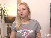 Cute Babe Prepares To Masturbate With Her Toy 15/16