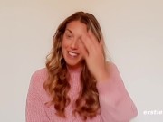 Sexy Babe Masturbates With a Vibrating Dildo 13/16