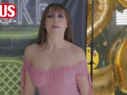 This weeks episode of Jerkaoke features Kyler Quinn and Robby Echo! Watch them play some games and fuck around. 1/16