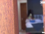 OPERACION LIMPIEZA - Big Ass Latina Maid Vick Valencia Gives Extra Service - MAMACITAZ 1/16