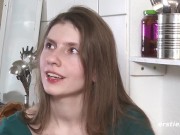 Münchnerin zeigt wir sie es sich selber besorgt 11/16