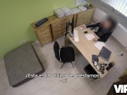 VIP4K. Guy es lo suficientemente hábil para penetrar al cliente con un gran cuerpo 1/16