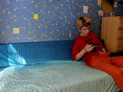 My flatmate saw me masturbate on her panties. As it turned out, she didn't mind. 1/16