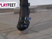 Sexy cosplayers feet in pantyhose 10/16