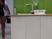 MILF scopa con l'idraulico perché non può pagare una riparazione 1/16