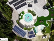 VIXEN Babe Craves More Than Just A Massage 1/16