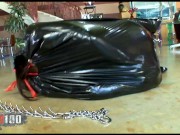 Hot Threesome For One Hot Babe And One Big Sexy Hot Brunette 1/16