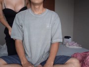 顔面騎乗位で無理やりクンニさせながら亀頭責め手コキ、自ら腰振りバックでイケメンM男を寸止め焦らしする痴女の見せつけプレイが最高にエロい。日本人素人/マッチョ/顔騎/クリトリス/巨乳/えむゆみカップル 1/16