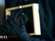 Super sexy trio with a blonde and a brunette 1/16