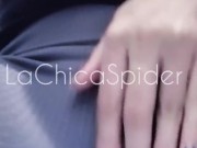 Me vengo rico y mojo mis pantalones usando juguetito lush 14/16