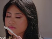 SLAYED Ember Snow lending her hot bestfriend Kylie a helping hand 2/16