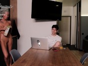 Quick blowjob before stepmom arrives - OwlCrystal 3/16