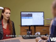 VIP4K. Rotschopf mit großen Titten wird vom Kreditgeber in seinem Büro gerammt 2/16