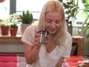 Ersties: Four Sexy Amateur Babes Ride a Sybian 3/16