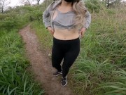 Nueva chica en la cuidad sale a correr y se la follan por dinero 1/16