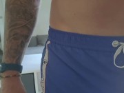 Miiana - Défi : je branche un vacancier au camping et me fais sodomiser dans mon mobil home 2/16