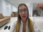 Psicologa prueba esperma de paciente impotente 7/16