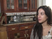 Ersties: Amateur Babe Plays With Herself In An Elevator 3/16