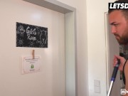 HORNY HOSTEL - Big Ass Brunette Luna Truelove Has The Best Sex During Her Trip 1/16