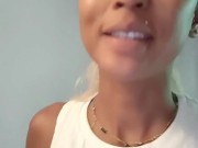 Miiana - DEFI Je chauffe le PLOMBIER  et il me BAISE  dans la cuisine . ENORME 9/16