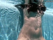 Cute average body babe Jessica swimming naked 12/16