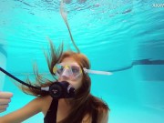 Impossible not to enjoy Katya underwater 6/16