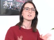 Ersties: Sexhungrige 20-jährige Magdeburgerin macht es ihr selber 2/16