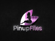 Watch Bella Brewer teasing you with her pair of melons in the kitchen 1/16