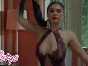 Twistys - Elegant Beauty Aria Taylor Moans As She Squeezes Her Nipples & Fingers Her Pussy 8/16