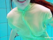 Nina Mohnatka is shy first in the pool but then gets horny 8/16