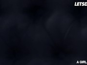 A GIRL KNOWS - Romantic Chicks Lee Anne And Emylia Argan Have An Intimate Session In The Morning 6/16