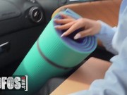 Mofos - Banging Hot Annie Reis Takes A Break From Her Job To Take A Ride On Jordi's Massive Cock 1/16