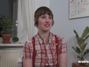 Ersties: Marlin will vaginal und klitoral stimuliert werden 10/16