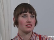 Ersties: Marlin will vaginal und klitoral stimuliert werden 3/16