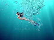 Hot underwater babe Emi the mermaid 1/16