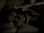 【深夜セックス】「寝る前にあなたの疲れを癒します…」淫語でイカせてくれる献身的な奥さん 4/16