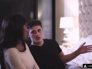 Bubble Butt Rides Dick By Swapping Places With Friend! 5/16