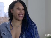 Ersties: Lena liebt es zu reiten und mit Toys zu spielen 13/16