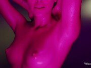 WOWGIRLS Absolutely gorgeous Ukrainian model Alissa Foxy oiling her tits and nipples while dancing 14/16