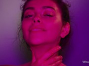 WOWGIRLS Absolutely gorgeous Ukrainian model Alissa Foxy oiling her tits and nipples while dancing 5/16