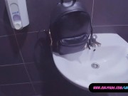 Quasi moglie fa sesso in bagno pubblico come un ex fidanzata 11/16