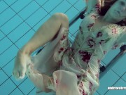 Underwater sexy erotics with Lucy Gurchenko 5/16