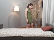 Russian sexy masseuse massages hottest chick Irina 1/16