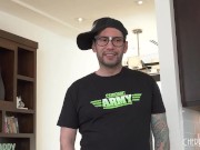 Deliveryman Fucks Hardcore Big Boob Milf and Gets A Deepthroat Blowjob On His Uncut Cock 2/16