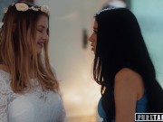 Sneaky Bride's Lesbian Desires Get Her Pussy Eaten 7/16