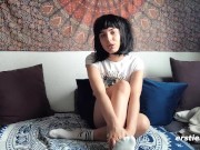 Ersties: Luna B liebt es, ihren Körper zu spüren 2/16